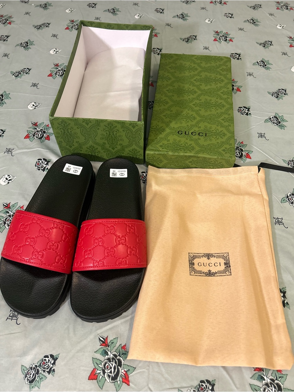 Gucci Slides